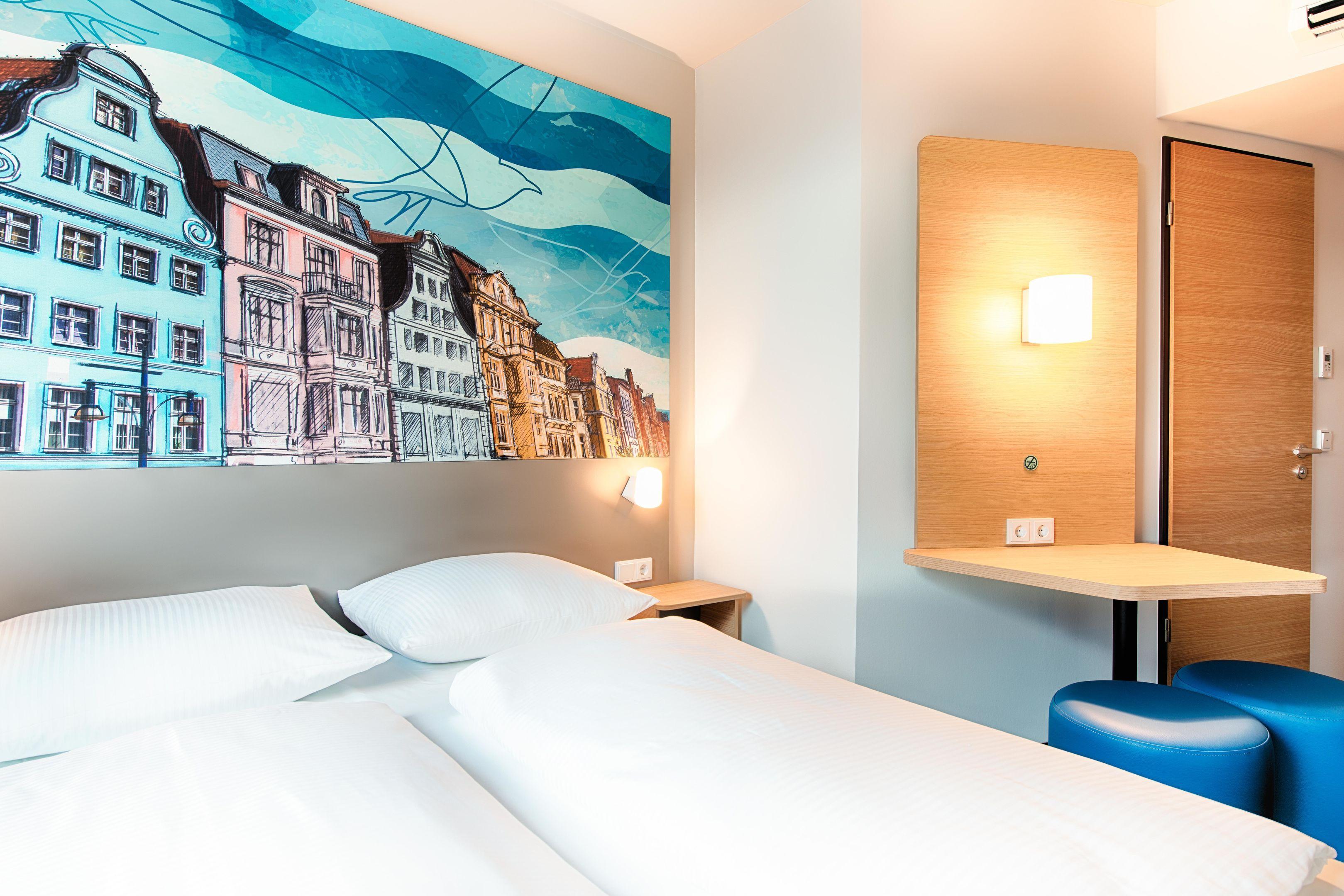 B&B Hotel Rostock City-West Exterior photo