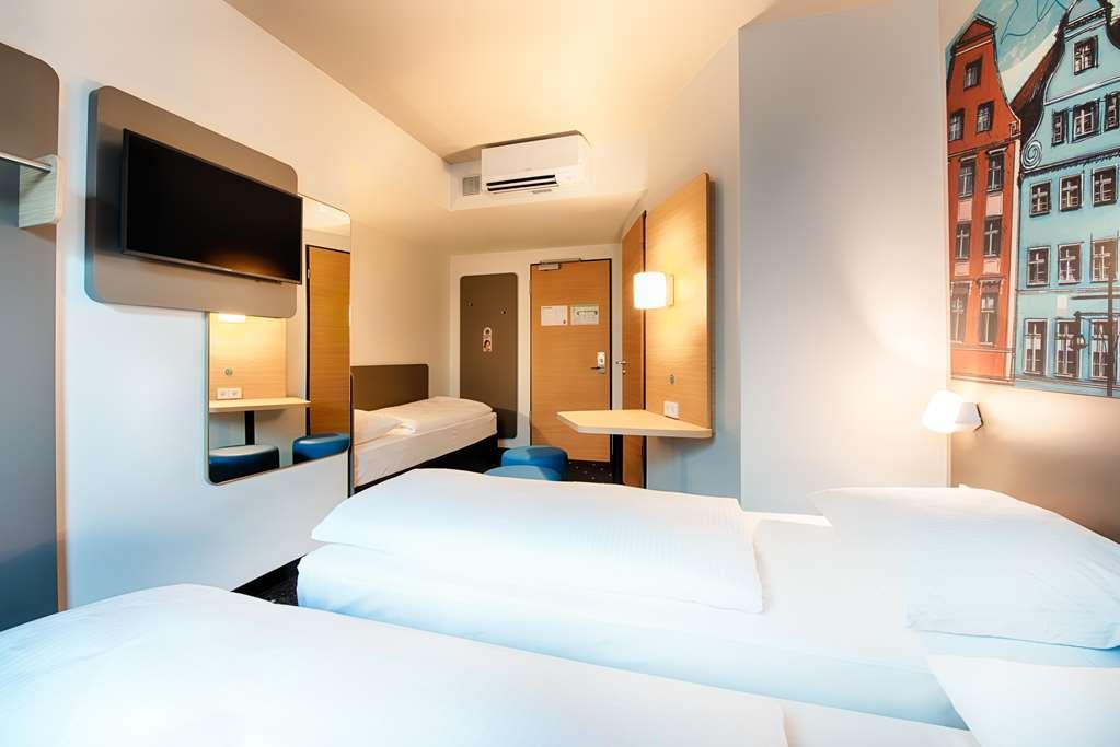 B&B Hotel Rostock City-West Room photo